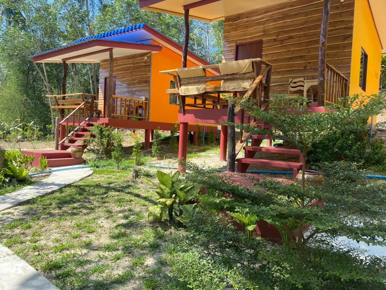 Baan Panseng Bungalow Ko Kut ภายนอก รูปภาพ