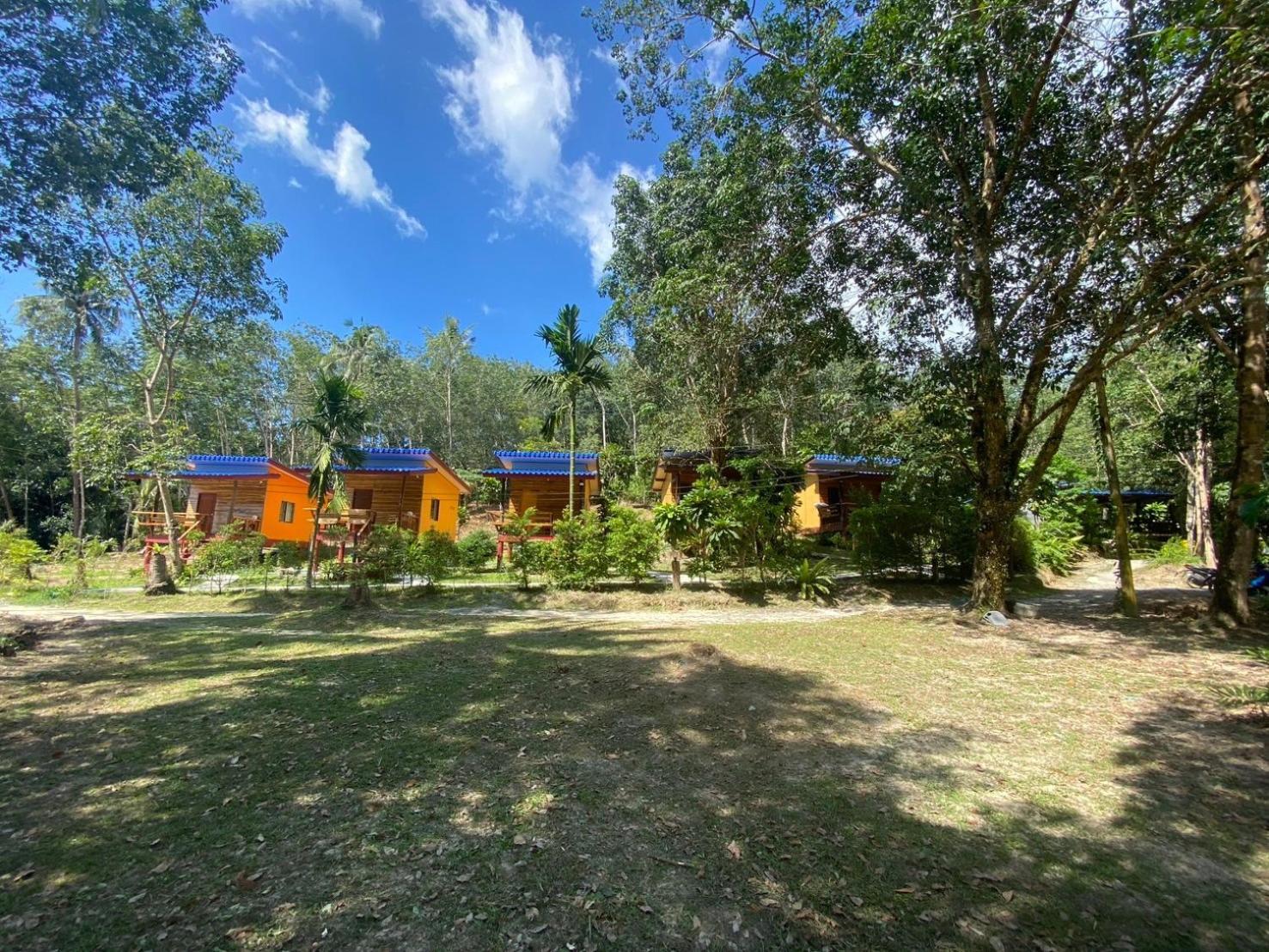 Baan Panseng Bungalow Ko Kut ภายนอก รูปภาพ