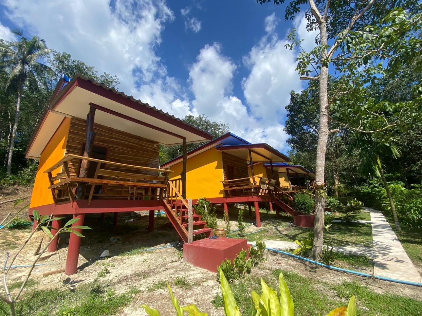 Baan Panseng Bungalow Ko Kut ภายนอก รูปภาพ