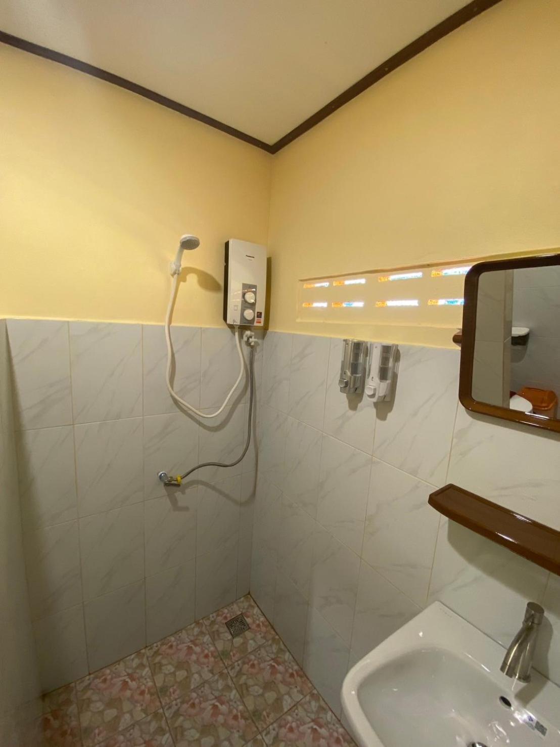 Baan Panseng Bungalow Ko Kut ภายนอก รูปภาพ