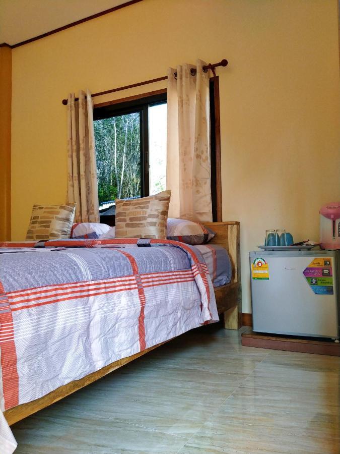Baan Panseng Bungalow Ko Kut ภายนอก รูปภาพ