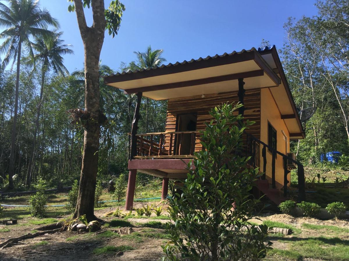 Baan Panseng Bungalow Ko Kut ภายนอก รูปภาพ
