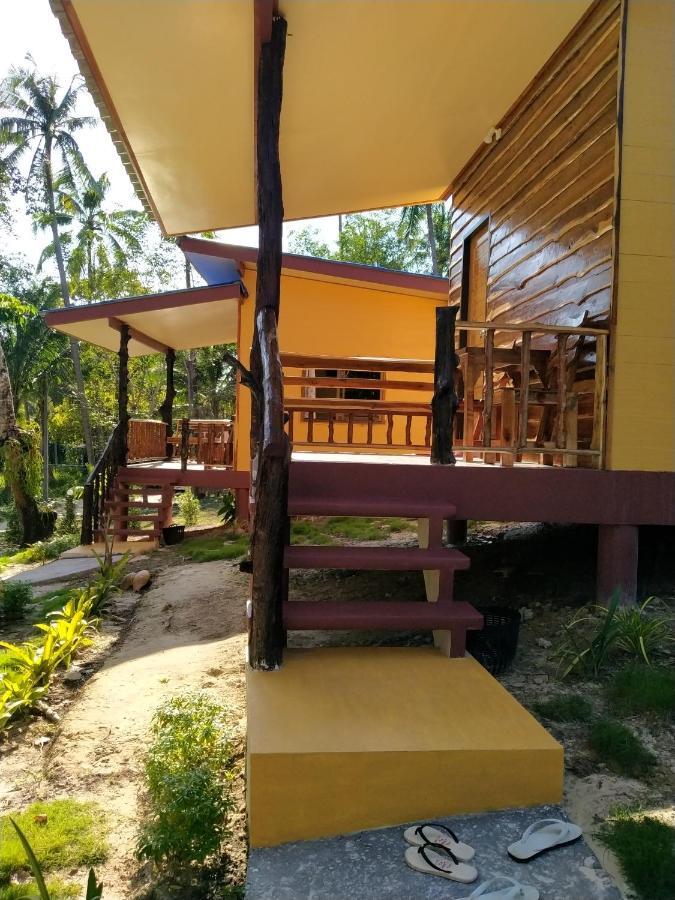 Baan Panseng Bungalow Ko Kut ภายนอก รูปภาพ